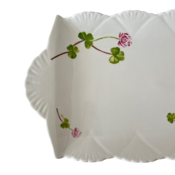 Y2K Shamrock/Clover Design Scalloped Sandwich / Desert Tray By Julia Minasian - Picture 5 of 14